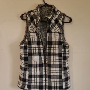 Maurices Black and White Plaid Women's Vest